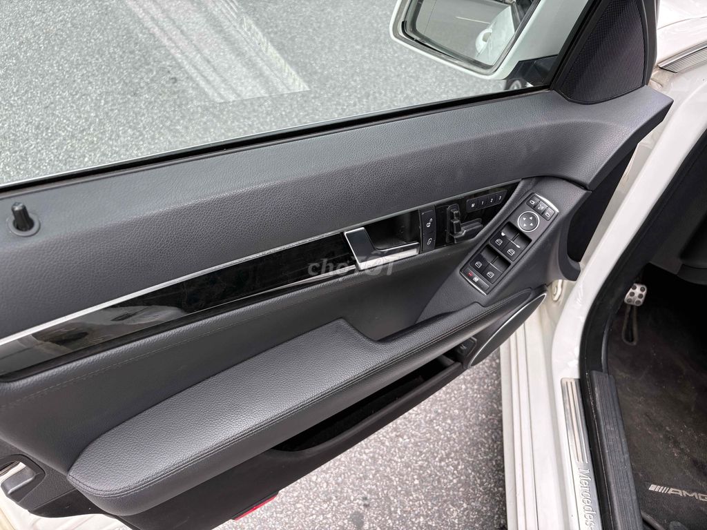 Mercedes Benz C Class 2012 C300 AMG - 90000 km. Mua bán Ô tô tại Quận Hai Bà Trưng Hà Nội được đăng bởi Bùi hiển hình 9