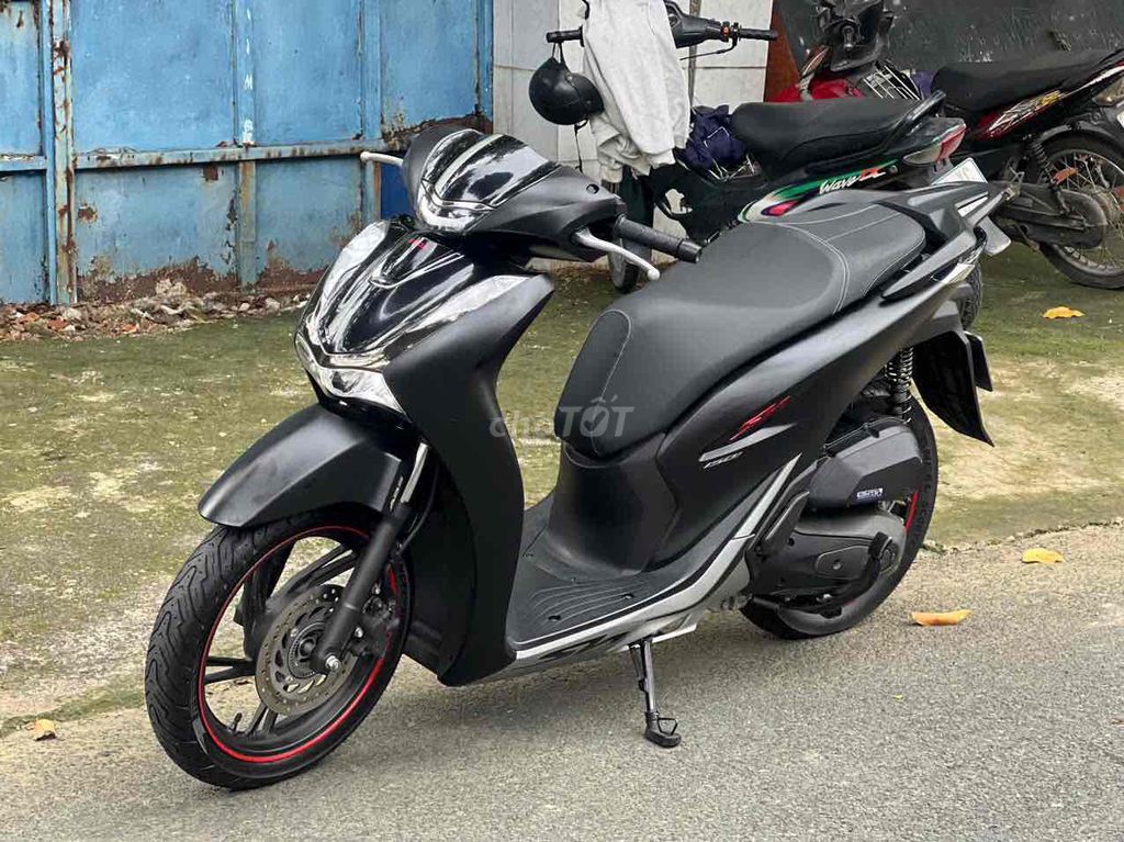 SH 150i ABS ĐK CUỐI 2021 FOM 2022 BSTP. Mua bán Xe máy tại Thành phố Thủ Đức Tp Hồ Chí Minh được đăng bởi Vũ Vũ hình 1