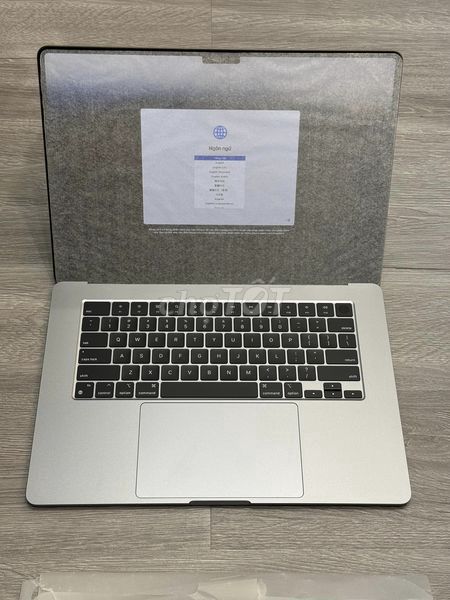 Macbook Air 15.3 inch M3 8G/256G new 100% chưa act