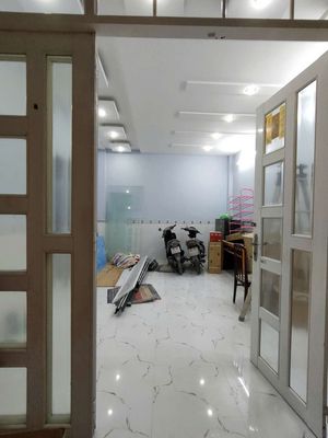 Nhà Q5-Trần PHÚ-4 Tâg-30,2M2- 4PN- Giá Chỉ Nhỉnh 4Ty TL