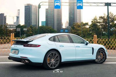 Porsche Panamera 2017 4S - Xanh nội thất đen đỏ. Mua bán Ô tô tại Quận 7 Tp Hồ Chí Minh được đăng bởi Thật Nguyễn LongAnh Auto