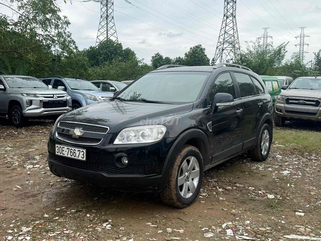 Chevrolet Captiva 2009 - AT máy dầu. Mua bán Ô tô tại Quận Hà Đông Hà Nội được đăng bởi Hiệp Xoăn Hà Đông hình 3