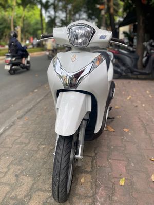 Honda SH Mode 2017 Trắng. Mua bán Xe máy tại Thành phố Biên Hòa Đồng Nai được đăng bởi Phương nguyễn 
