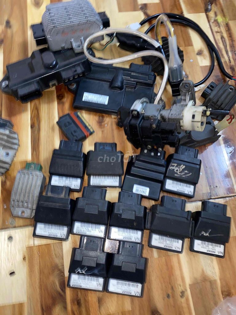 Nồi zin novo6 luvias noza đời đầu ab vision Vario. Mua bán Phụ tùng xe tại Quận 12 Tp Hồ Chí Minh được đăng bởi cubincuto hình 5