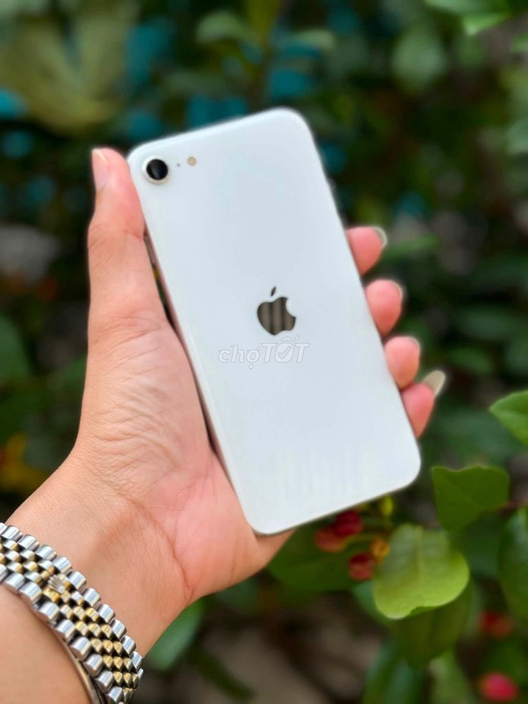 Apple iPhone SE 64GB Trắng Like New. Mua bán Điện thoại tại Quận 10 Tp Hồ Chí Minh được đăng bởi Hội Đồ Điện Tử hình 1
