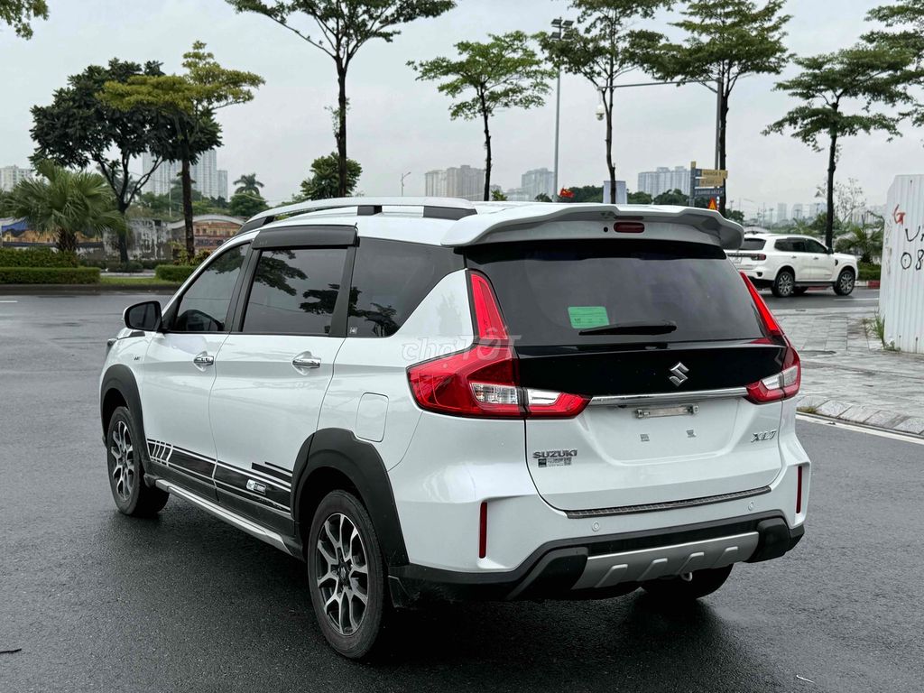 Сузуки XL7 2022 Белый Автомат 100000 км