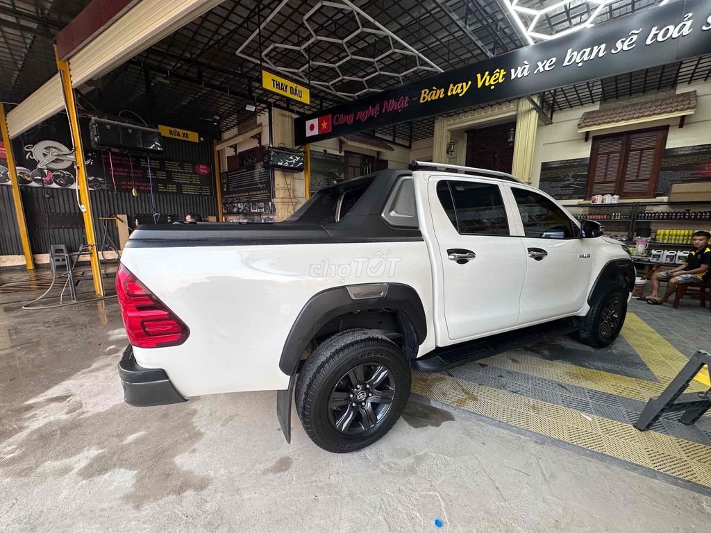 Toyota Hilux 2021 2.4E 4x2 AT - 80000 km