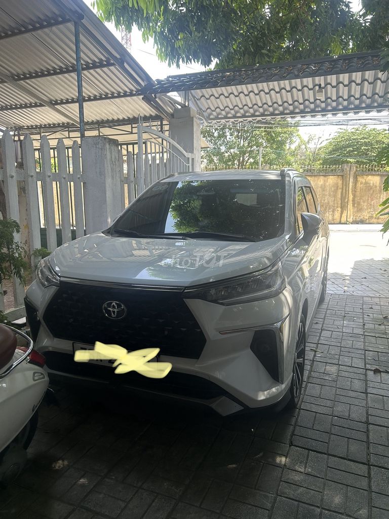 Toyota Veloz Cross 2023  - 140000 km. Mua bán Ô tô tại Thành phố Quảng Ngãi Quảng Ngãi được đăng bởi Thanh vũ hình 3