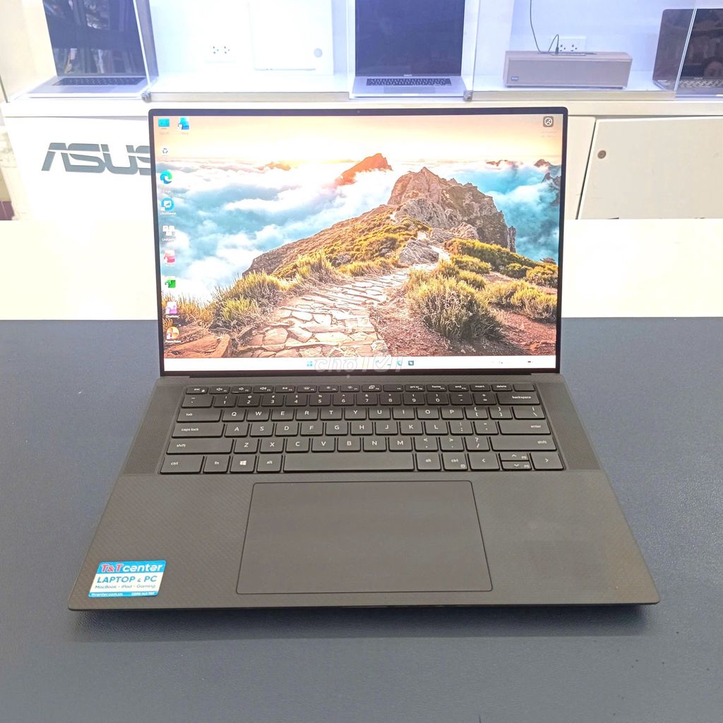 Trạm Đồ Họa Dell 5560( i7-11850H/T1200 ) 4K Touch. Mua bán Laptop tại Quận Hải Châu Đà Nẵng được đăng bởi TTCenter 484 NÚI THÀNH hình 1