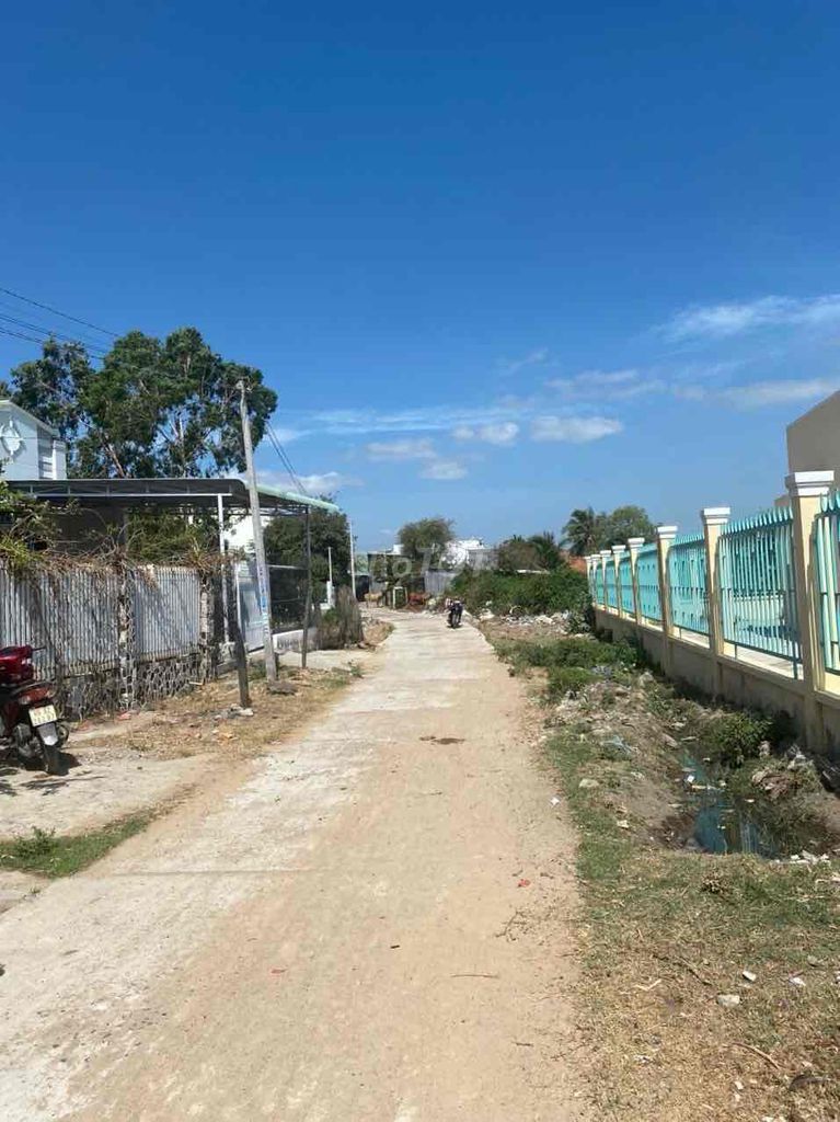 Bán nhà đất cấp 4 - thôn Bình Thuỷ, xã Phan Rí Thành, huyện Bắc Bình,. Mua bán đất tại Huyện Bắc Bình Bình Thuận được đăng bởi Minh Minh hình 1