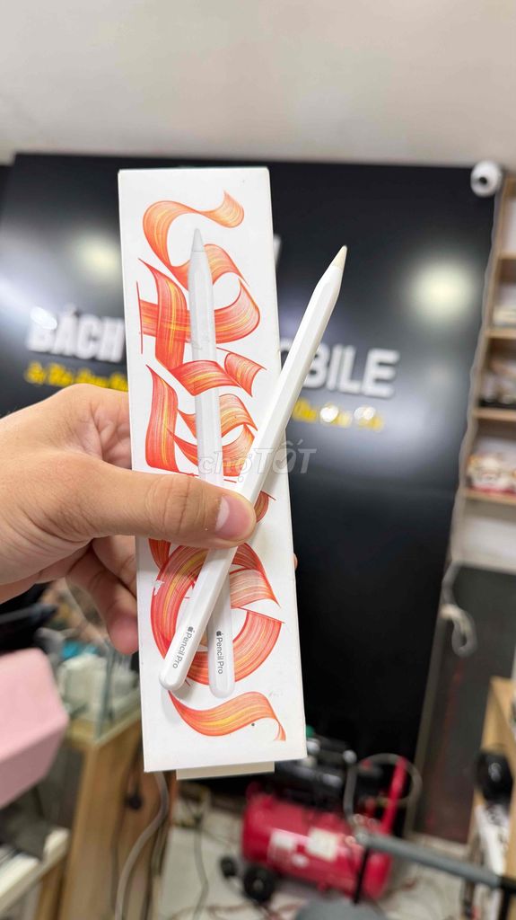 Bút cảm ứng Apple Pencil Pro Trắng Mới Fullbox. Mua bán Phụ kiện (Màn hình, Chuột...) tại Quận Bình Thạnh Tp Hồ Chí Minh được đăng bởi Phan Việt hình 1