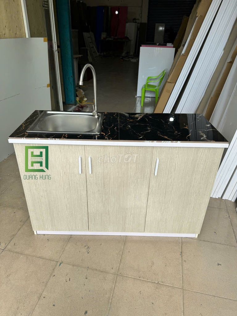 Tủ bếp mini Nhựa Đài Loan Vân gỗ, đen 1m x 80cm. Mua bán Tủ, kệ gia đình tại Thành phố Thủ Đức Tp Hồ Chí Minh được đăng bởi Nội Thất Quang Hùng hình 1