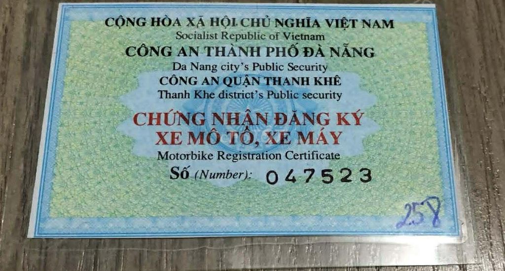 Piaggio Vespa 2018 màu Đỏ. Mua bán Xe máy tại Quận Cẩm Lệ Đà Nẵng được đăng bởi Phúc Vỹ hình 4