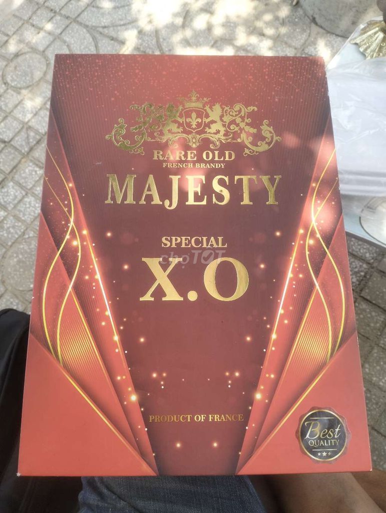 Vỏ chai rượu Majesty X.O Special. Mua bán Đồ sưu tầm, đồ cổ tại Huyện Hóc Môn Tp Hồ Chí Minh được đăng bởi Phước Trọc  hình 1