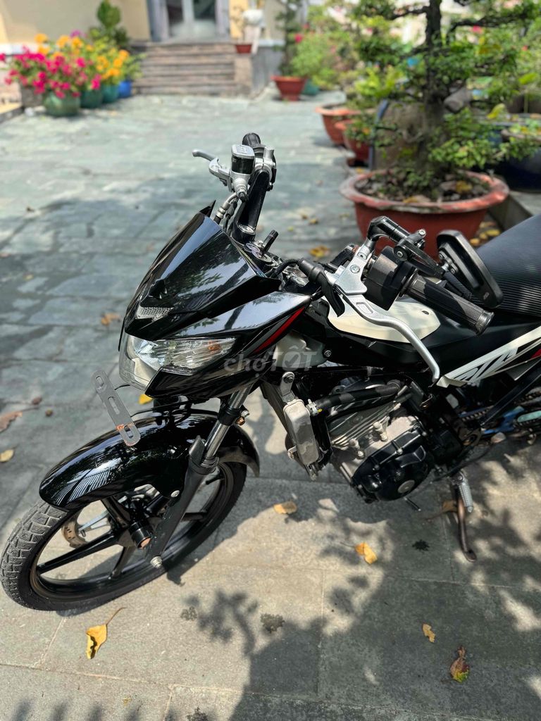 Satria F150 đời 2020 trắng đỏ đen. Mua bán Xe máy tại Quận 12 Tp Hồ Chí Minh được đăng bởi Bi Ngô hình 6