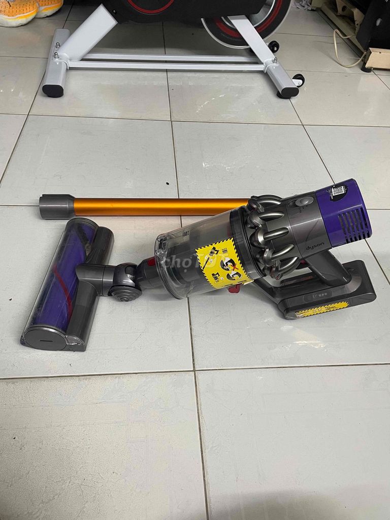 máy hút bụi cần tay v10 Dyson đẹp zin