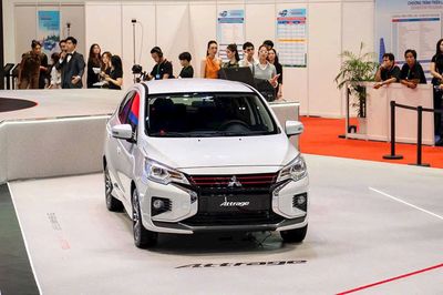 Attrage Premium - giảm 57 triệu - nhận xe từ 78Tr. Mua bán Ô tô tại Quận 7 Tp Hồ Chí Minh được đăng bởi Đại lý Mitsubishi Quận 7 