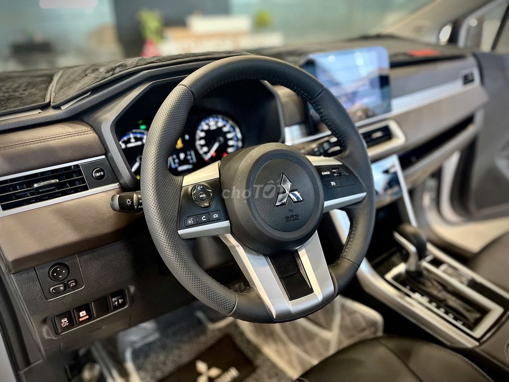 Mitsubishi Xpander 2023 Premium - Trắng- 24.000km. Mua bán Ô tô tại Thành phố Thủ Đức Tp Hồ Chí Minh được đăng bởi Nguyễn Ngọc Tùng hình 7