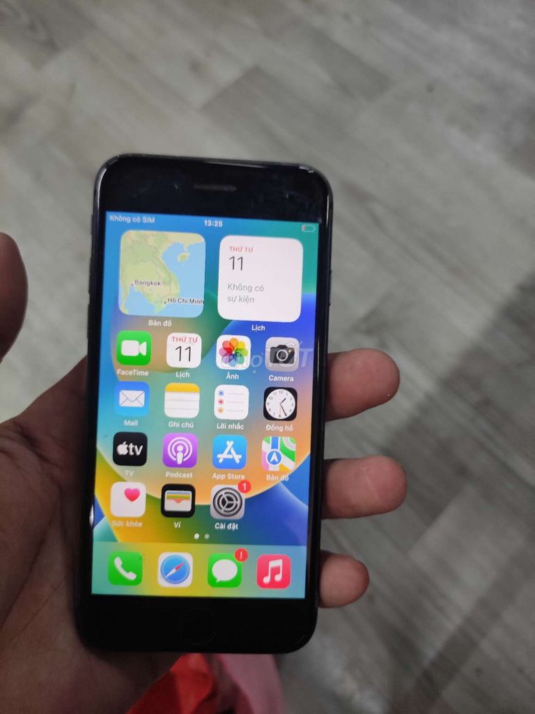 iPhone 8 zin full máy quốc tế cần bán. Mua bán Điện thoại tại Quận Cầu Giấy Hà Nội được đăng bởi Dung hình 1