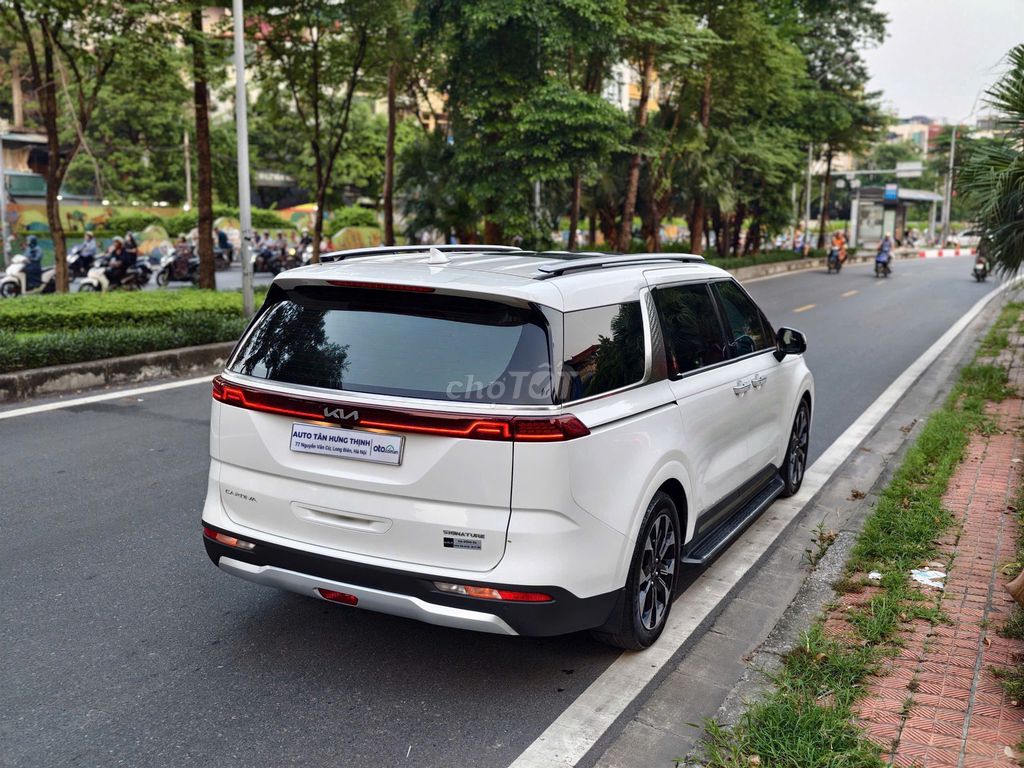 KIA Canival 2.2 CRDI signature full option sx 2022. Mua bán Ô tô tại Quận Long Biên Hà Nội được đăng bởi AUTO TÂN HƯNG THỊNH hình 3