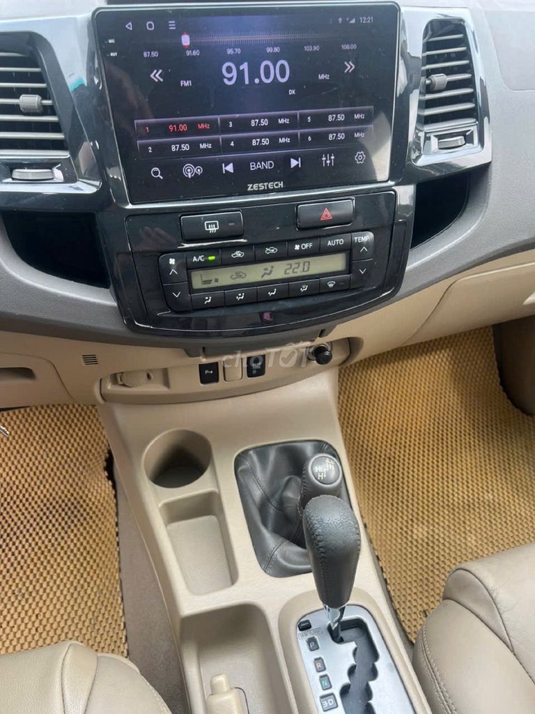 Toyota Fortuner 2011 2.7L Đen 180000 km. Mua bán Ô tô tại Quận Bắc Từ Liêm Hà Nội được đăng bởi Anh Tú hình 8