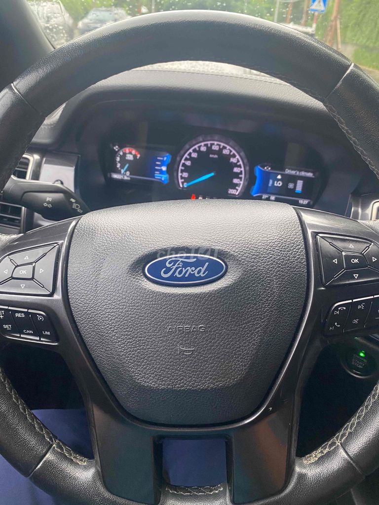 Ford Everest 2020 Titanium 2.0L AT 4x2 - 96000 km. Mua bán Ô tô tại Quận Nam Từ Liêm Hà Nội được đăng bởi Lưu quang kiên hình 15