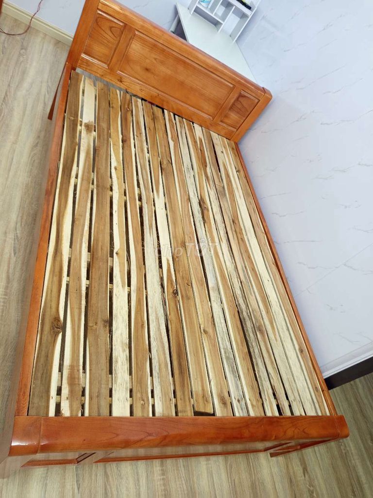 Giường ngủ 1m2 x 2m Mới. Mua bán Giường, chăn ga gối nệm tại Thành phố Thanh Hóa Thanh Hóa được đăng bởi Cẩm Ly hình 1