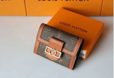 Ví Louis Vuitton cầm tay