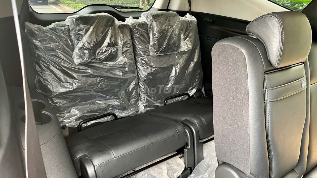 Pajero Sport 3.0 V6 máy xăng cao cấp nhất. Mua bán Ô tô tại Quận Bắc Từ Liêm Hà Nội được đăng bởi Trung Auto 26 Phạm Văn Đồng hình 7