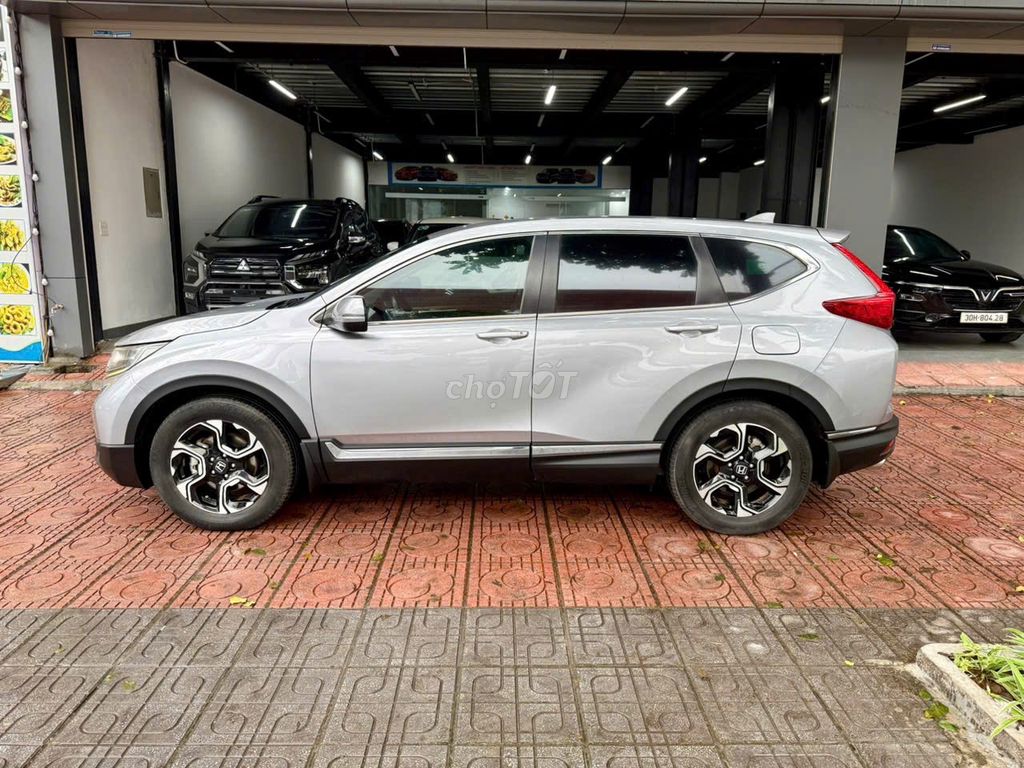 Honda CRV G 2019 nhập Thái,odo 8,7 vạn km, giá tốt. Mua bán Ô tô tại Quận Long Biên Hà Nội được đăng bởi Long Biên Cars hình 16