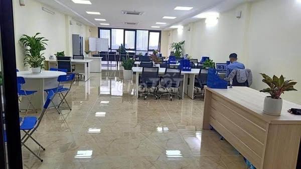 MP Kim Ngưu, KD đỉnh cao, 7T thông sàn, thang máy, giá nhỉnh 37 tỷ. Mua bán nhà ở tại Quận Hai Bà Trưng Hà Nội được đăng bởi Đàm Phương Anh hình 1