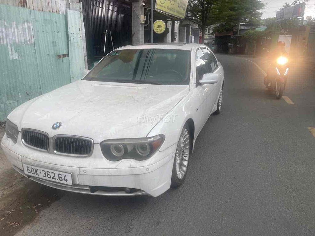 BMW 735 chính chủ 2005 bản full cửa lóc