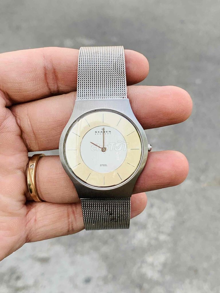 đồng hồ Skagen Nhật zin keng phom mỏng chạy chuẩn