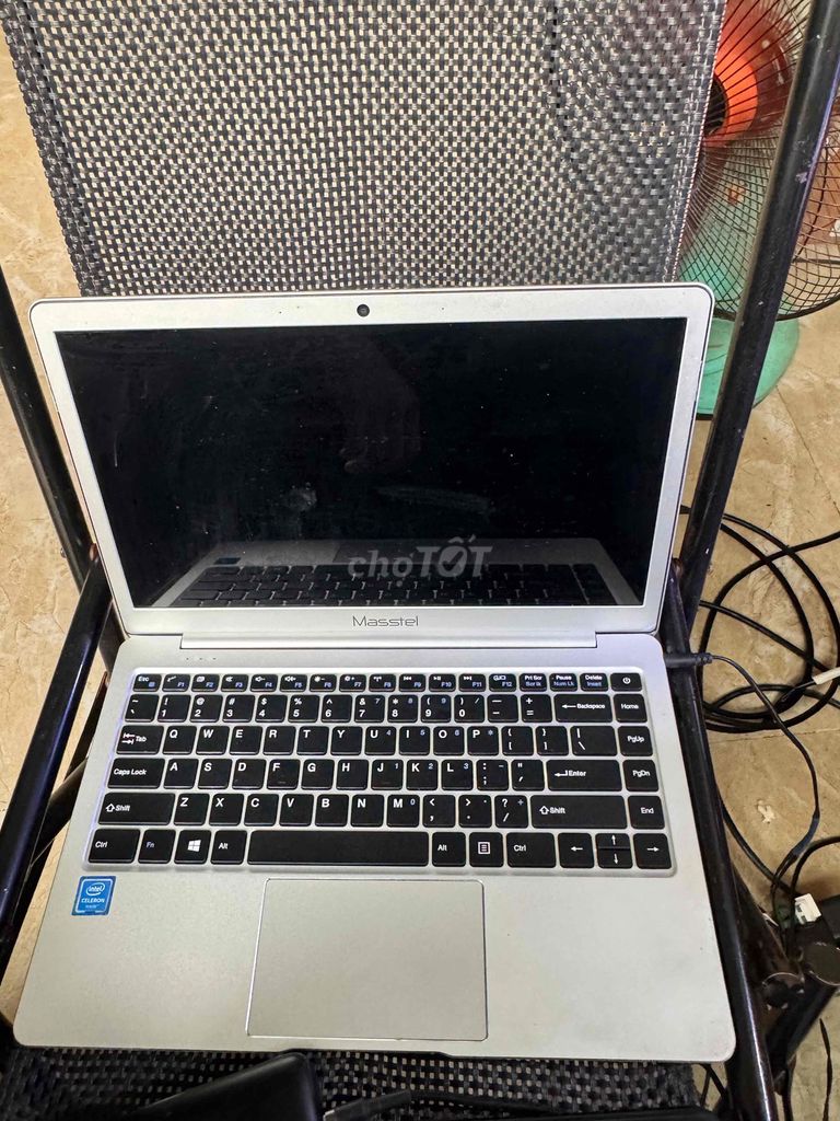 Masstel L133 Bạc Đã qua sử dụng. Mua bán Laptop tại Quận Bình Thạnh Tp Hồ Chí Minh được đăng bởi DinhTran hình 1