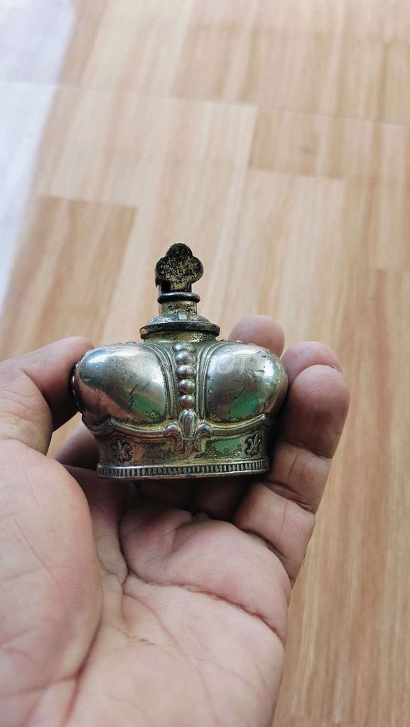 bật lửa quái