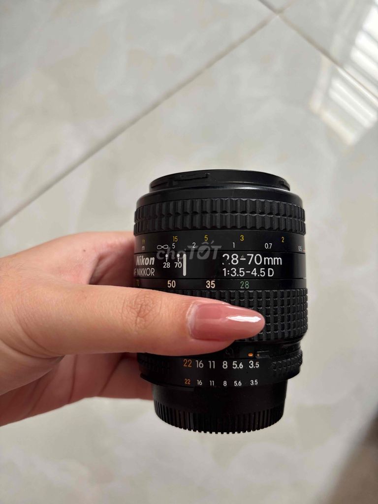 Ống kính Nikon 28-70 f3.5 Đen. Mua bán Máy ảnh, Máy quay tại undefined Tp Hồ Chí Minh được đăng bởi Ngọc Diễm hình 1