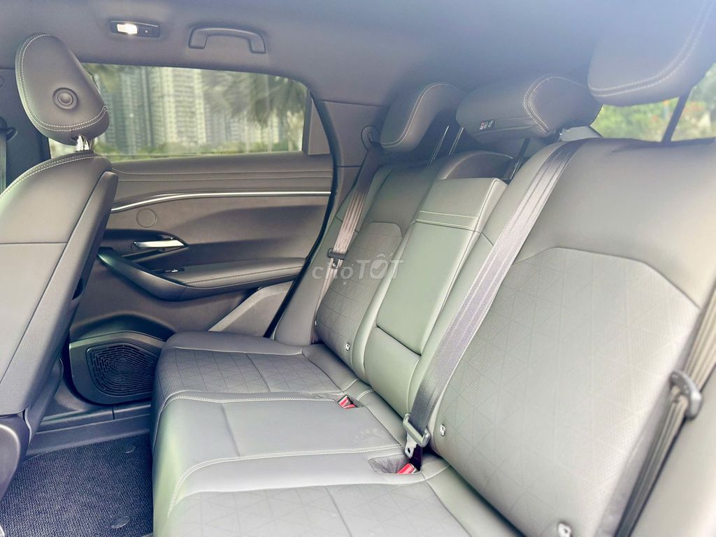 VinFast VF7 Plus 2024 - Màu xanh - 2v9km - Mua pin. Mua bán Ô tô tại Thành phố Thủ Đức Tp Hồ Chí Minh được đăng bởi OTOCITY hình 9