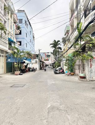 HẺM XE TẢI TÔ HIẾN THÀNH - 63M2 - 5 TẦNG MỚI- 6PN- CÓ KHUNG THANG MÁY.