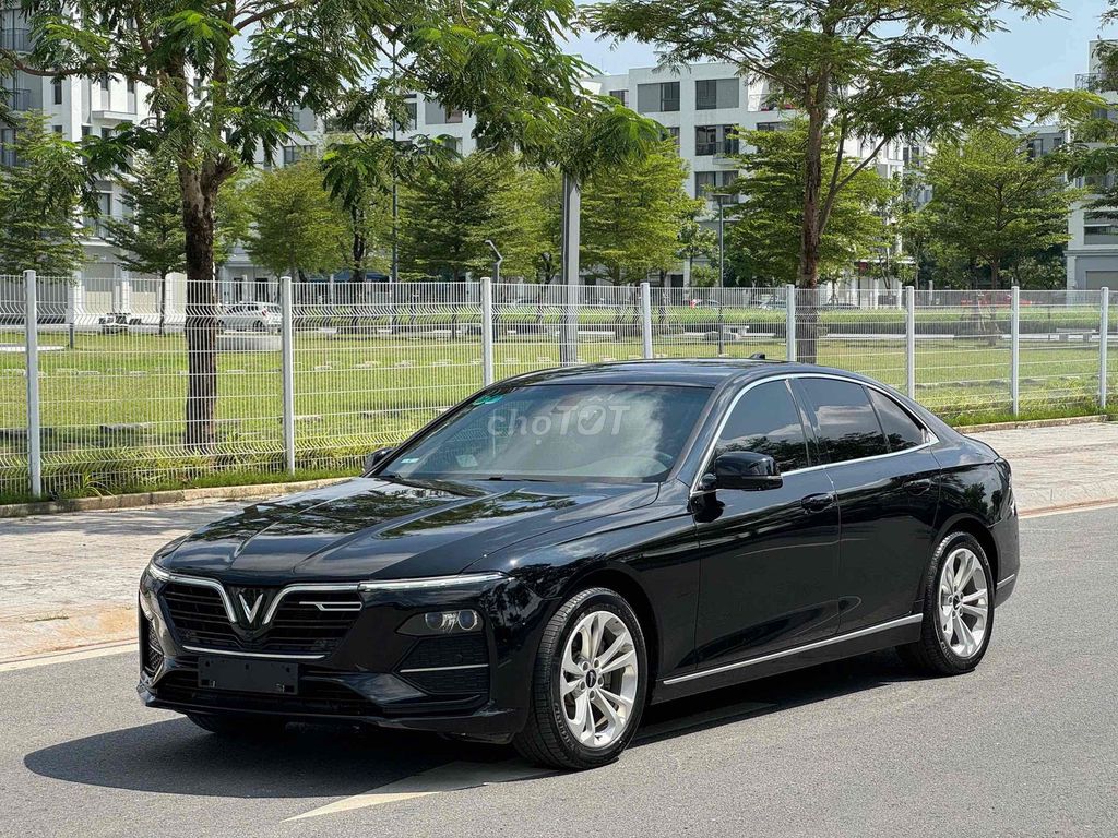 VinFast Lux A2.0 plus 2021 - 36000 km. Mua bán Ô tô tại Quận Thanh Xuân Hà Nội được đăng bởi Trần Quang Huy hình 1
