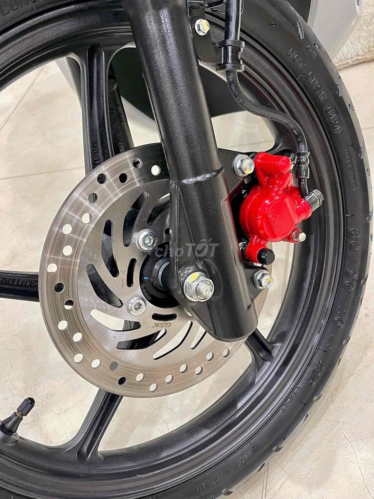 XE MÁY 68 - Honda Vision 2024 Xi Măng Lướt. Mua bán Xe máy tại Quận Hai Bà Trưng Hà Nội được đăng bởi Đức Anh hình 8