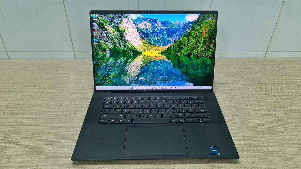 Dell Pre 5680 i7 thế hệ 13, card rtx3500, Like New. Mua bán Laptop tại Quận 10 Tp Hồ Chí Minh được đăng bởi Đinh Thị Hoài hình 1