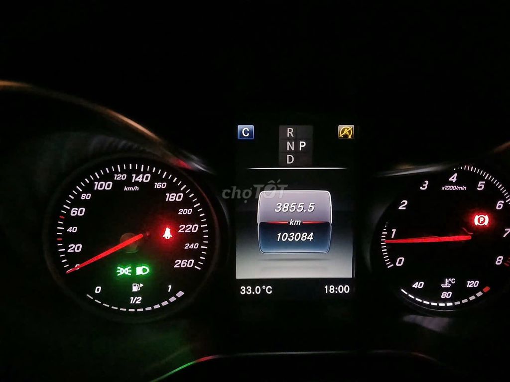 Mercedes Benz GLC Class 2018 300 4MATIC AT -10vạn3. Mua bán Ô tô tại Thành phố Thủ Đức Tp Hồ Chí Minh được đăng bởi Gia Bảo hình 5