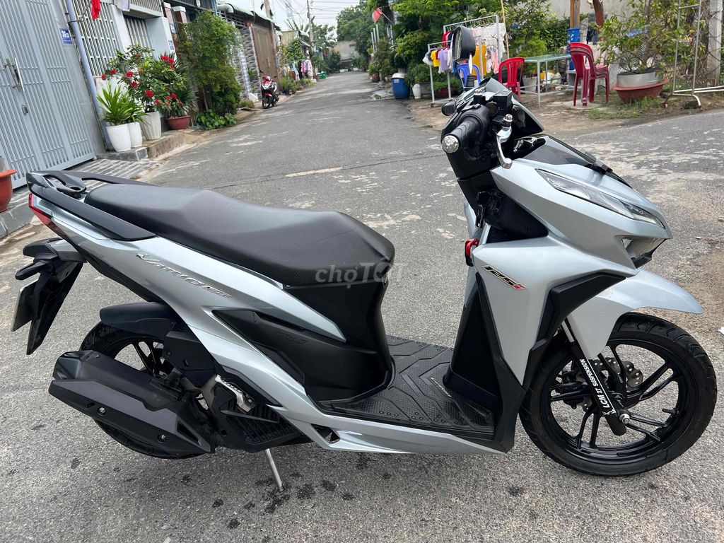 Honda Vario 125 up 150 2022 Silver