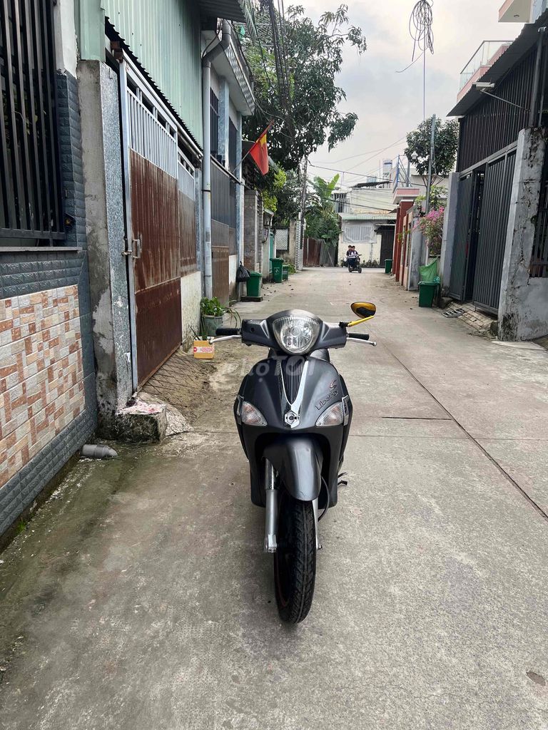 Piaggio Liberty Fi 3Vie 2014 Xám. Mua bán Xe máy tại Thành phố Biên Hòa Đồng Nai được đăng bởi Minh hình 1