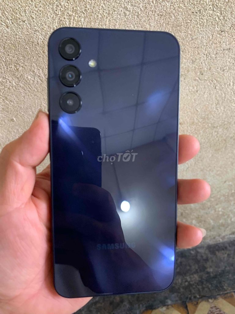 Samsung Galaxy A15 256GB Xanh đen. Mua bán Điện thoại tại Huyện Hóc Môn Tp Hồ Chí Minh được đăng bởi MINH HẠNH MOBILE hình 1