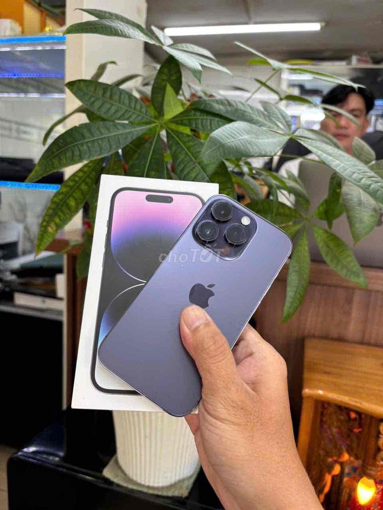 14 pro 256G tím Việt Nam! pin 100%. Mua bán Điện thoại tại Quận 7 Tp Hồ Chí Minh được đăng bởi mrlao hình 1