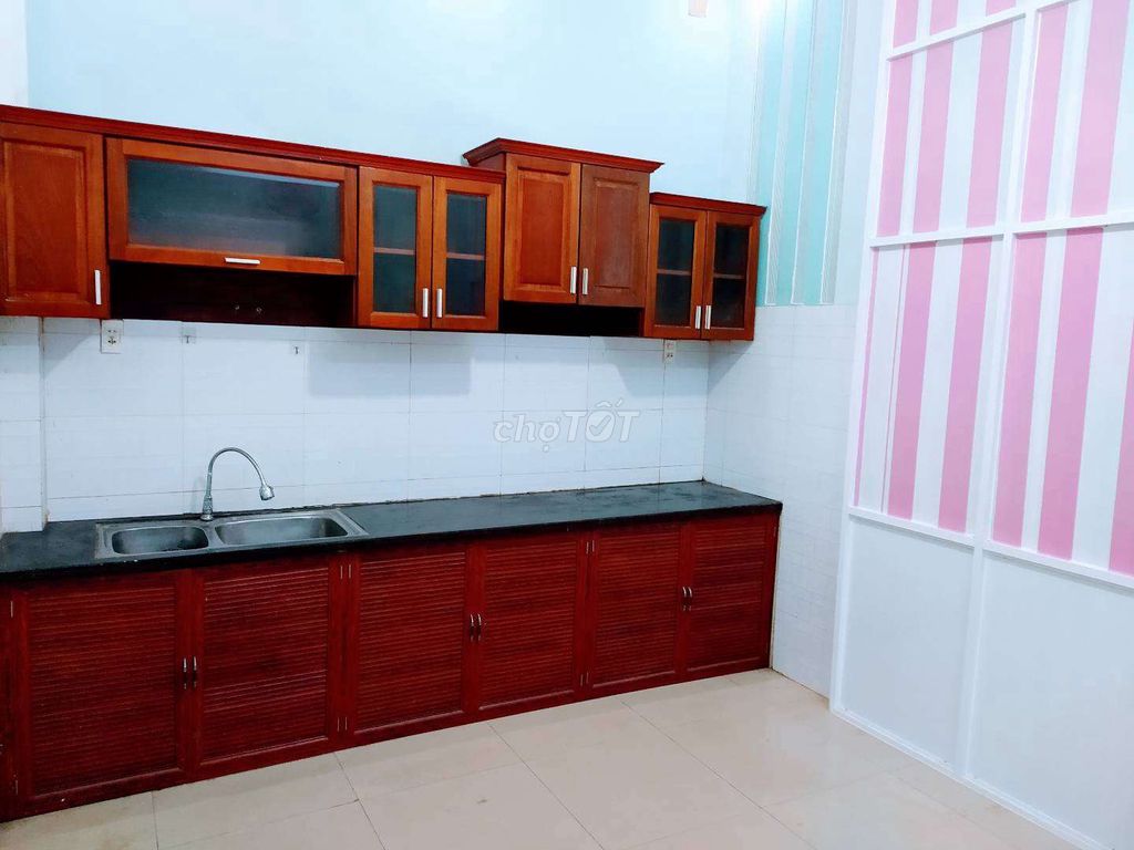 76 NGUYỄN TƯ GIẢN