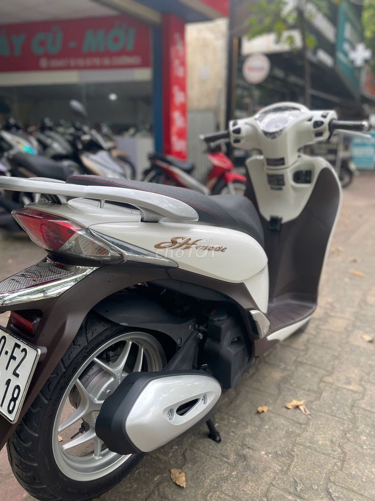 Honda SH Mode 2017 Trắng. Mua bán Xe máy tại Thành phố Biên Hòa Đồng Nai được đăng bởi Phương nguyễn  hình 4