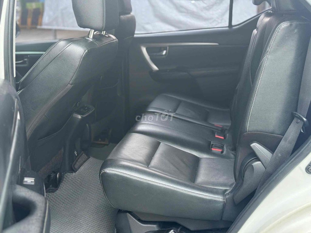 Toyota Fortuner 2022 2.4 4x2 AT - 78000 km. Mua bán Ô tô tại Quận 12 Tp Hồ Chí Minh được đăng bởi Nam Trường  hình 14