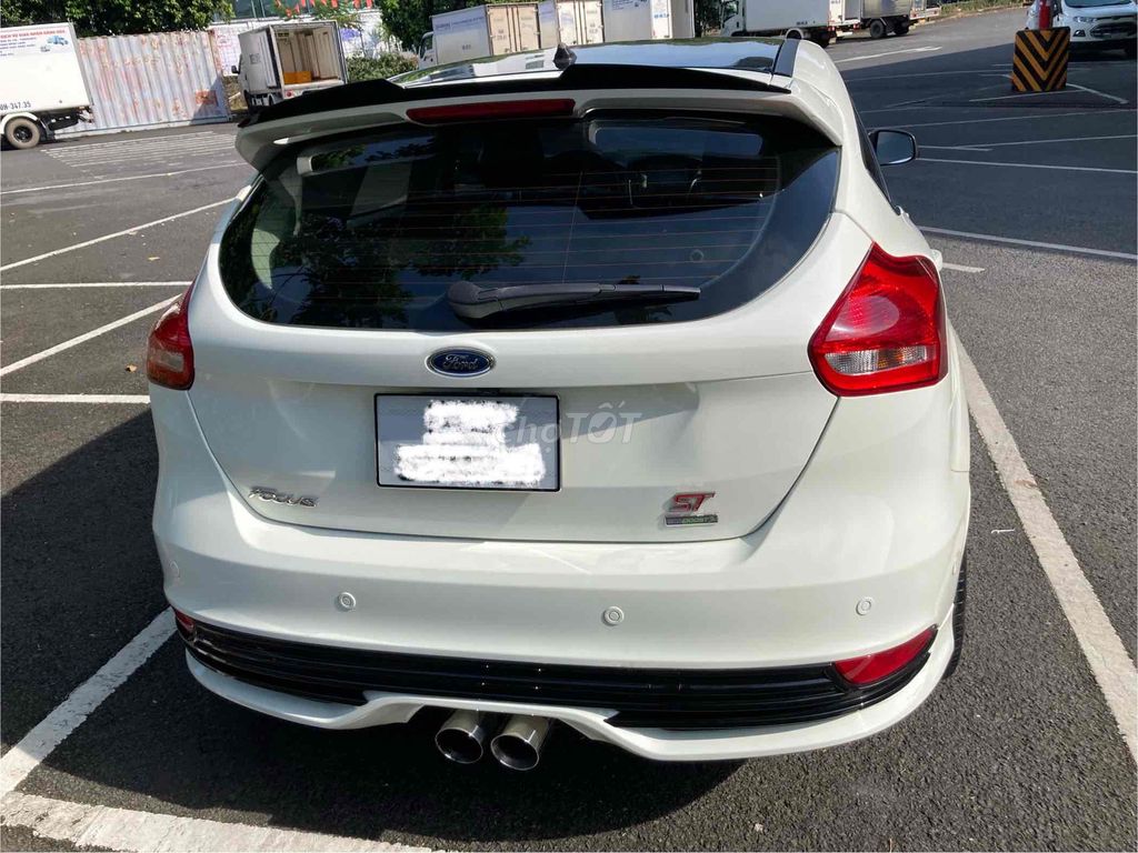 Bán Focus S 2017 ( bản Full). Mua bán Ô tô tại Thành phố Biên Hòa Đồng Nai được đăng bởi Nguyễn Hưng Khánh Huy hình 5